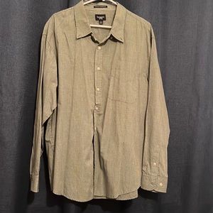 Haggars Men’s Longsleeve Collard Shirt